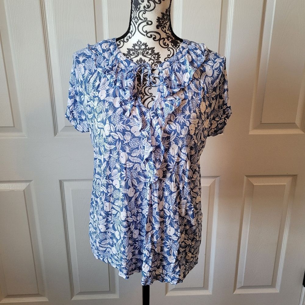 Chaps blue and white‎ pineapple and fruit themed women's top